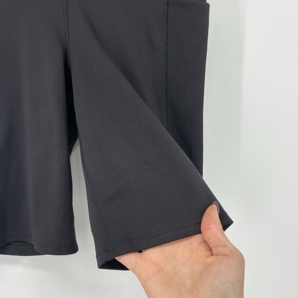 The North Face Dune Sky 9" Tight Biker Shorts Black Pocket Women's Size Medium - Picture 4 of 11